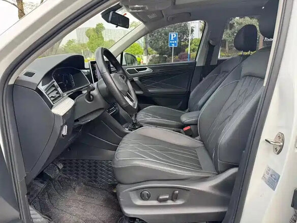 2021 Volkswagen Tiguan L II Рестайлинг (China Market), белый - вид 6
