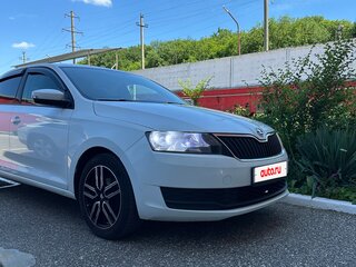 2018 Skoda Rapid I Рестайлинг, белый, 780000 рублей, вид 3