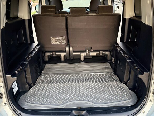 2010 Toyota Noah II (R70), серый - вид 12