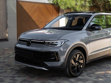 2026 Volkswagen Tharu XR, серый, 2250000 рублей, вид 1