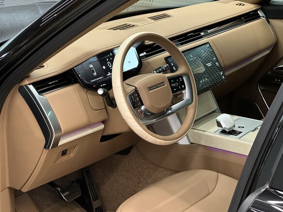 2026 Land Rover Range Rover P615 MHEV V, чёрный, 37000000 рублей - вид 12