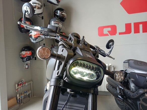 2026 QJMotor SRV 600 V, чёрный, 699000 рублей - вид 3