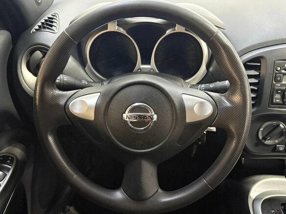 2014 Nissan Juke I, серебристый, 930000 рублей - вид 8