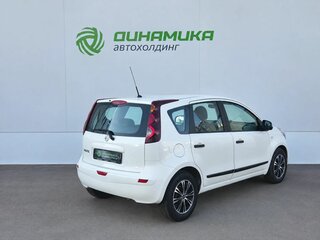 2013 Nissan Note I Рестайлинг, белый, 565000 рублей, вид 5