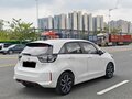 2022 Honda Life VI, белый, 1220000 рублей - вид 2