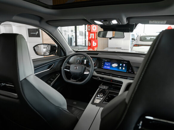 2024 Changan CS75 Plus III, серый, 2900000 рублей - вид 23
