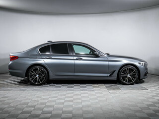 2018 BMW 5 серии 520i VII (G30/G31/G38), серый, 2899000 рублей, вид 4