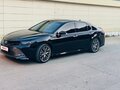 2018 Toyota Camry VIII (XV70), чёрный, 3050000 рублей