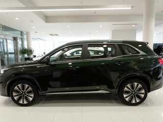2026 Evolute i-Space I Рестайлинг, зелёный, 4006985 рублей, вид 3