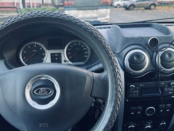2019 Lada (ВАЗ) Largus Cross I, белый, 990000 рублей - вид 5