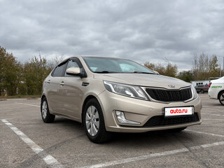 2012 Kia Rio 5-speed III, бежевый, 640000 рублей, вид 2