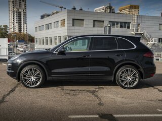 2014 Porsche Cayenne Diesel II (958), чёрный, 2890000 рублей, вид 2