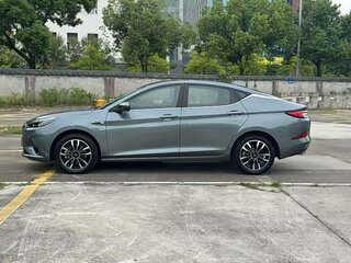 2020 JAC J7 I, серый, 930000 рублей, вид 5