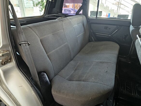 2012 Lada (ВАЗ) 2131 (4x4) 213105 I, серебристый, 455000 рублей - вид 10