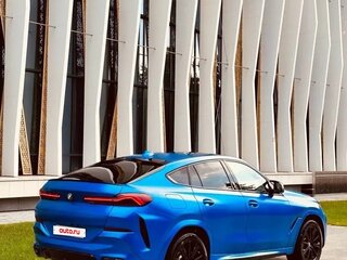 2022 BMW X6 40d III (G06), синий, 8400000 рублей, вид 5