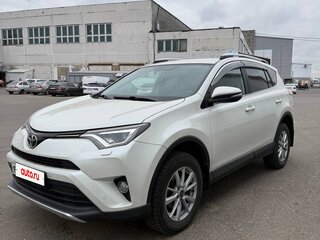 2017 Toyota RAV4 IV (XA40) Рестайлинг, белый, 2699000 рублей, вид 1