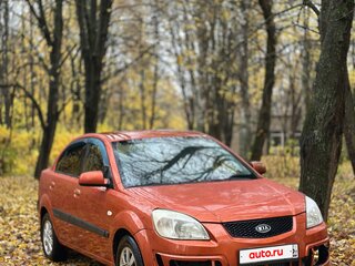 2006 Kia Rio II, оранжевый, 350000 рублей, вид 4