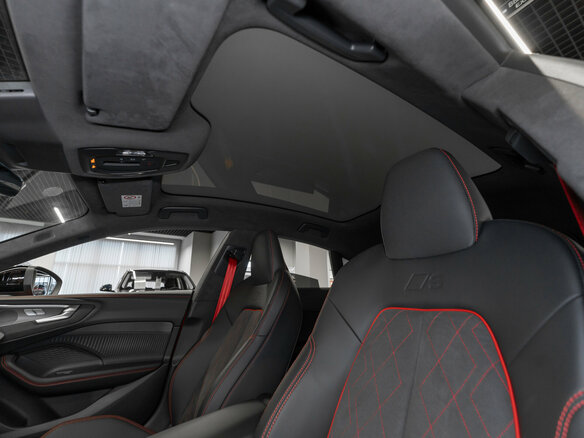 2025 Audi A5 L III (B10), красный, 6090000 рублей - вид 9