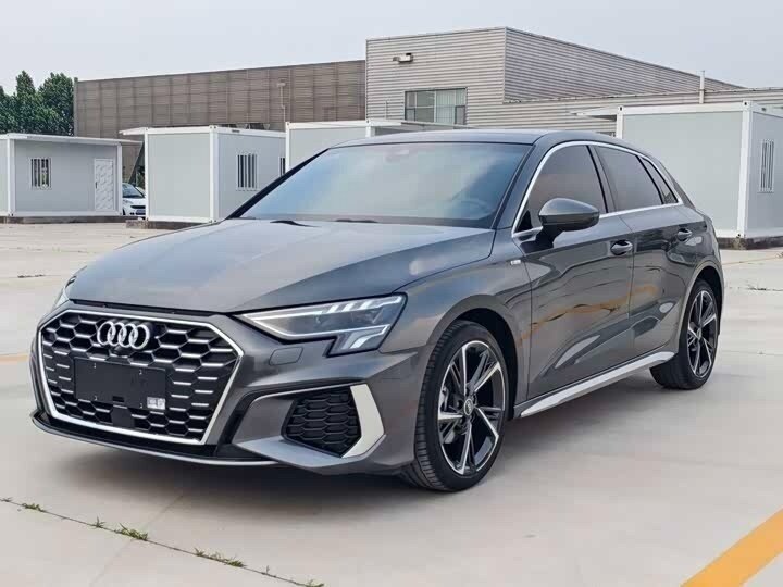 Открыть фотографии: Audi A3 IV (8Y)