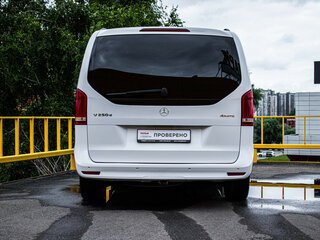 2022 Mercedes-Benz V-Класс Long 250 d длинный III (W447) Рестайлинг, белый, 6798000 рублей, вид 5