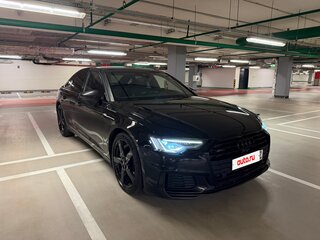 2018 Audi A6 55 TFSI V (C8), чёрный, 4000000 рублей, вид 2