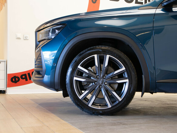 2023 Geely Monjaro I, синий, 2889000 рублей - вид 37