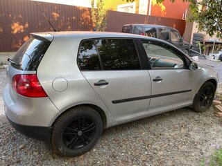 2006 Volkswagen Golf V, серый, 370000 рублей, вид 3