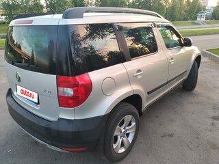 2013 Skoda Yeti I, серебристый, 950000 рублей, вид 3