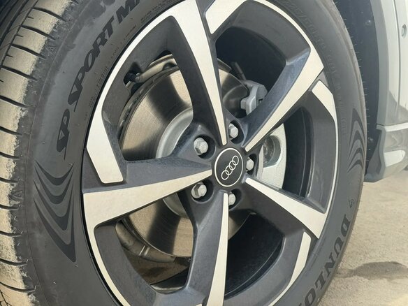 2026 Audi Q3 45 TFSI II (F3), серый, 4990000 рублей - вид 19