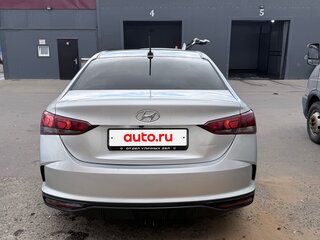 2017 Hyundai Solaris II, белый, 1000000 рублей, вид 5