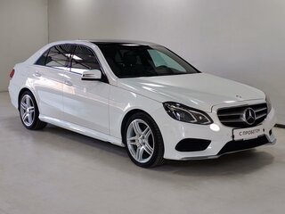 2013 Mercedes-Benz E-Класс 200 IV (W212, S212, C207) Рестайлинг, белый, 1695000 рублей, вид 3