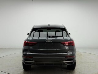 2022 Audi Q3 35 TFSI II (F3), серый, 2007000 рублей, вид 5