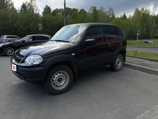 2019 Chevrolet Niva I Рестайлинг, чёрный, 750000 рублей, вид 1