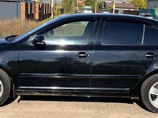 2010 Skoda Octavia II (A5) Рестайлинг, чёрный, 400000 рублей, вид 3