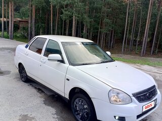 2011 Lada (ВАЗ) Priora I, белый, 240000 рублей, вид 2