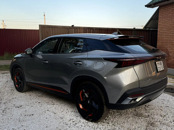 2022 Chery Omoda 5, серый, 1850000 рублей - вид 4