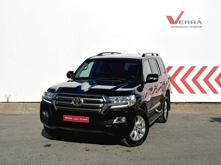 Toyota Land Cruiser 200 Series Рестайлинг 2