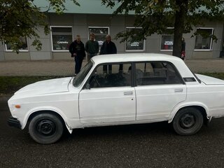 1984 Lada (ВАЗ) 2107, белый, 62000 рублей, вид 4