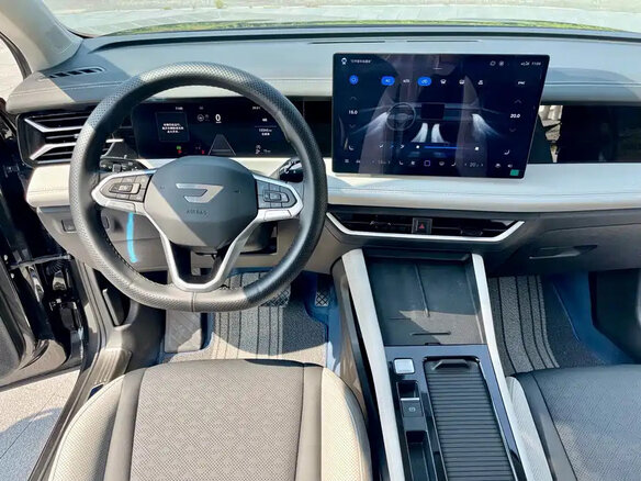 2025 Jetta VS8, серый - вид 17
