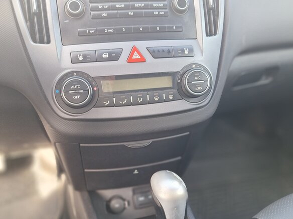 2008 Kia Ceed I, серый, 550000 рублей - вид 14