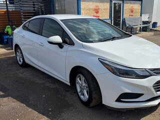 2018 Chevrolet Cruze II, белый, 750000 рублей, вид 4
