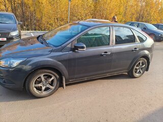 2010 Ford Focus II Рестайлинг, серый, 490000 рублей, вид 2