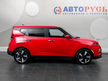 2019 Kia Soul III, красный, 1725000 рублей, вид 5