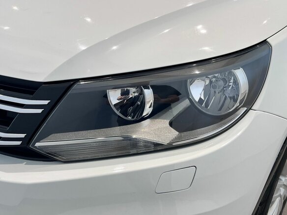2014 Volkswagen Tiguan I Рестайлинг, белый, 1220000 рублей - вид 16