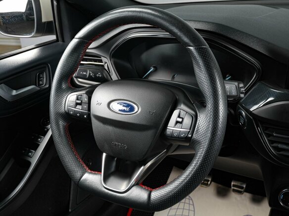 2020 Ford Focus IV, белый, 2049000 рублей - вид 10