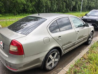 2010 Skoda Octavia II (A5) Рестайлинг, серый, 420000 рублей, вид 5