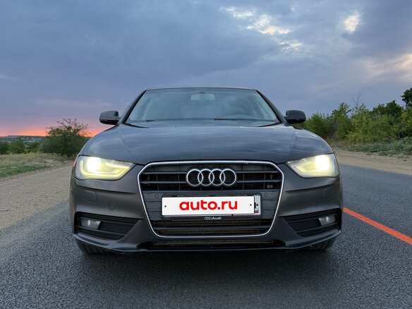 2013 Audi A4 IV (B8) Рестайлинг, серый - вид 3