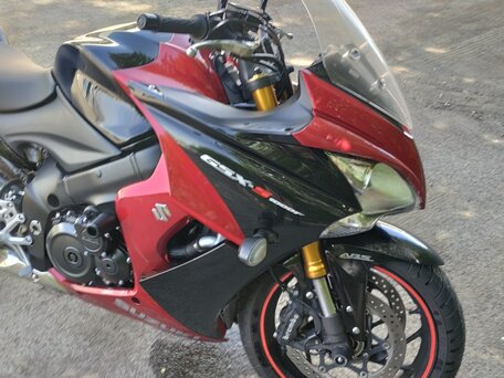2017 Suzuki GSX-S 1000 F, красный, 700000 рублей, вид 3