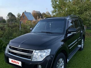 2013 Mitsubishi Pajero IV Рестайлинг 1, чёрный, 1470000 рублей, вид 1