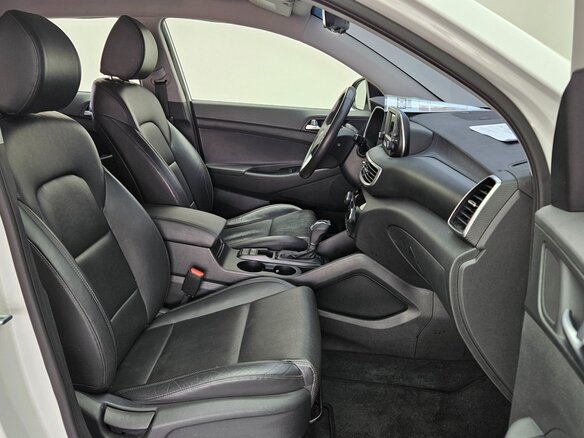 2021 Hyundai Tucson III Рестайлинг, белый, 1650010 рублей - вид 11